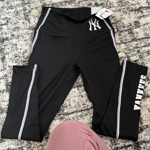 Victoria secret leggings